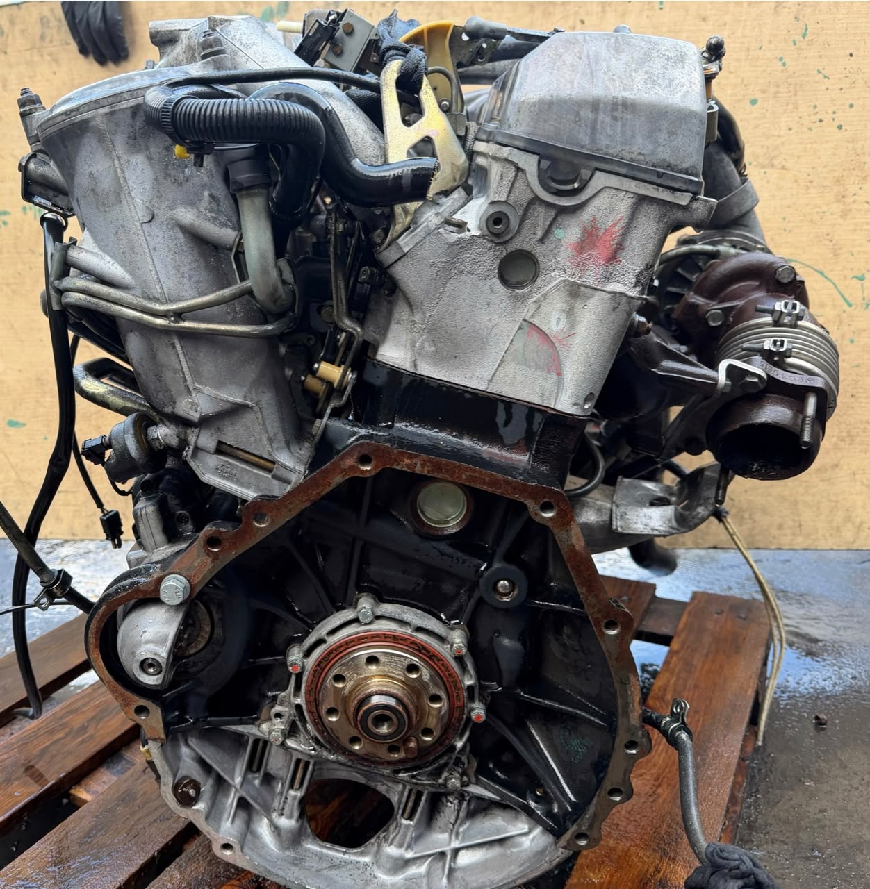 Complete engine Mercedes-Benz 250 TD Turbo 126 hp (OM602.962)