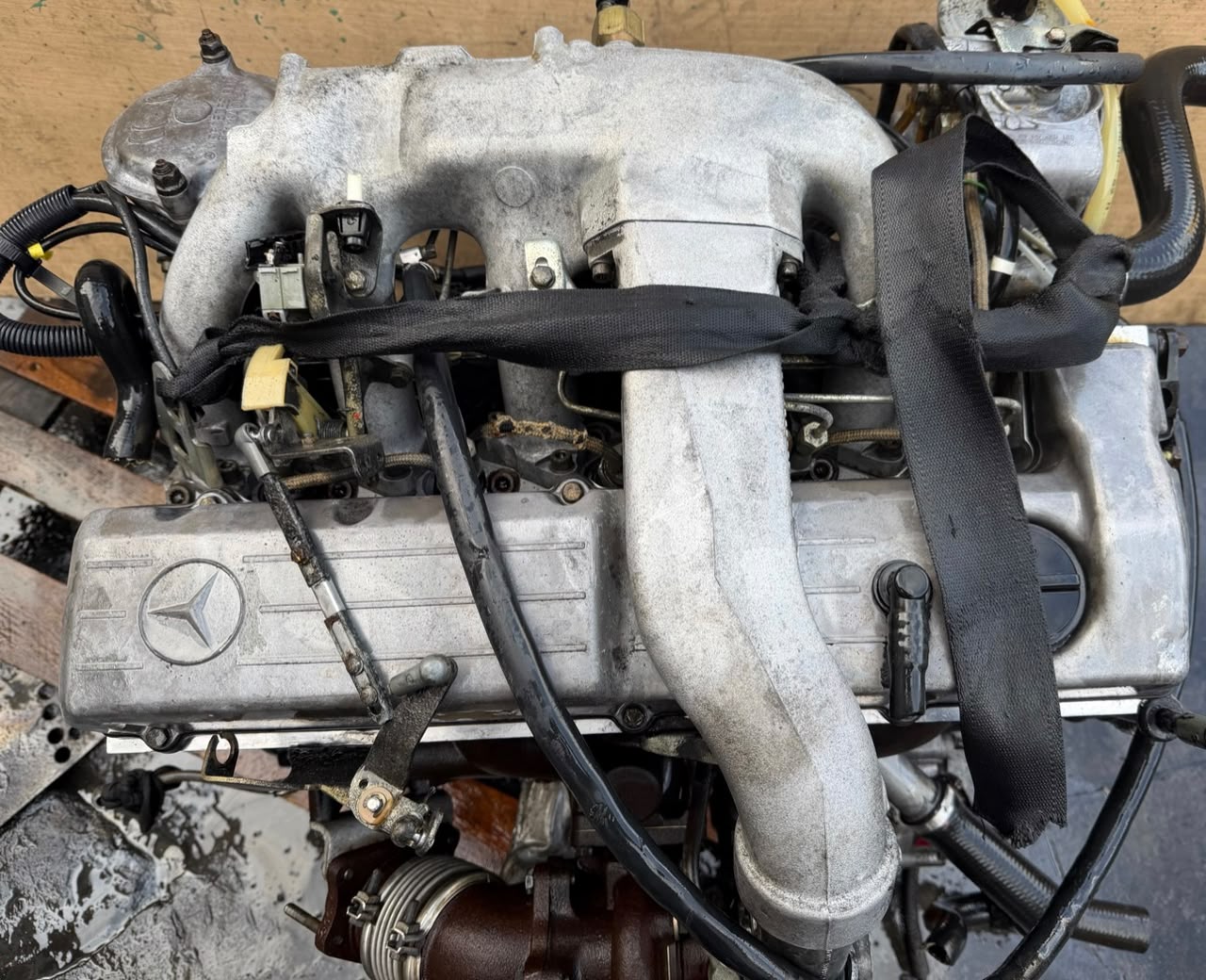 Complete engine Mercedes-Benz 250 TD Turbo 126 hp (OM602.962) - vue 5