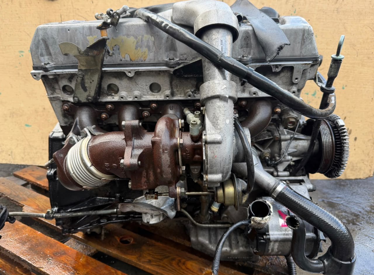 Complete engine Mercedes-Benz 250 TD Turbo 126 hp (OM602.962) - vue 6